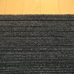 日本製タイルカーペット厚み6.5㎜・１枚１４０円・在庫２０枚＜５１８７＞訳あり品の画像