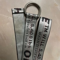 【OFF-WHITE】ベルトの画像