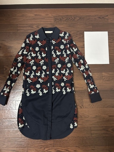 TORY BURCH 刺繍長袖シャツ