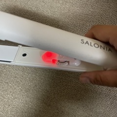 SALONIAのヘアアイロンです☺️の画像