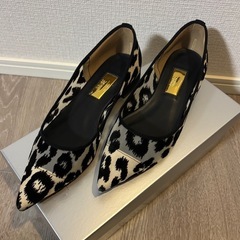 LE TALON　GRISE ルタロングリーズ　レオパードの画像