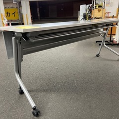 【ドリーム池田店】◎ジモティー割対象品◎会議用折りたたみテーブル41881の画像