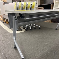 【ドリーム池田店】◎ジモティー割対象品◎会議用折りたたみテーブル41882の画像
