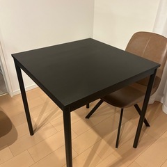 IKEA  ダイニングテーブル　SANDSBERG サンドスベリ