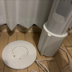 LIGHTEN 加湿器付きセラミックファンヒーターの画像