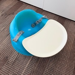 【バンボ】ベルト、テーブル付きの画像