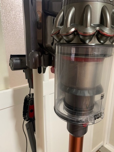 Dyson Cyclone V10 Fluffy SV12FFLF (2児Mum) 平田の生活家電《掃除機