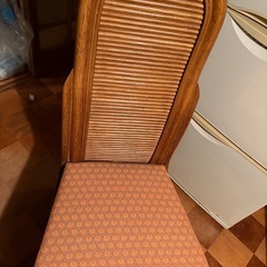 （1月25日まで）ダイニングテーブル　椅子3脚の画像