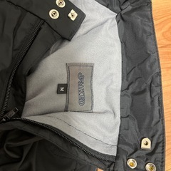 レディース　スノボウエア上下　サイズS（上着）、サイズM（ボトムス）の画像