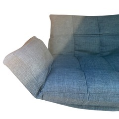 【ジ0117-16】中古美品‼️NEW 脚付ふかふかカウチソファLIRAKU幅:1,150〜1,480mm ×奥行600〜700mm×高さ600mm  座面の高さ300mmの画像