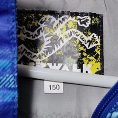 男の子用スキーウェアーの画像