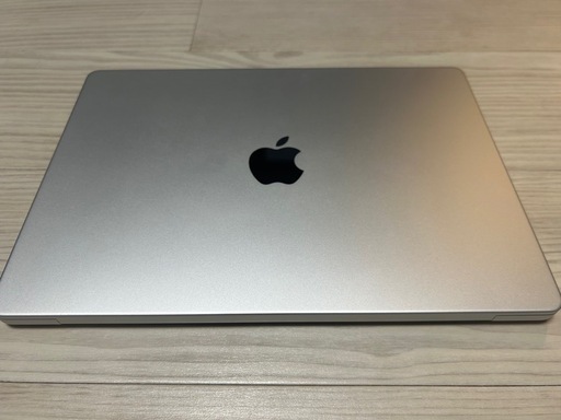 MacBook pro M3 14インチ 2023