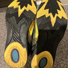 スニーカー  23.0cmの画像