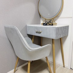 23日までにお引き取りの方限定　15000→10000　ドレッサーの画像