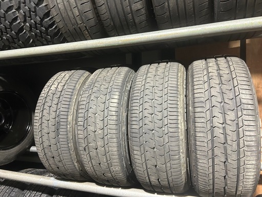 ハイエース　ESSEX EN-CM18inch 2PC