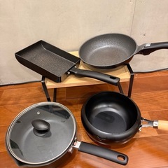 【お譲り先が決まりました🙇🏻‍♀️】フライパン、鍋類（IH対応）の画像