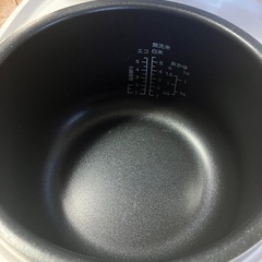 美品　ニトリ　炊飯器　5.5合　EP2S02 WHの画像