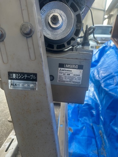 MITSUBISHI DB-199工業用ミシン テーブル付き ナショナル