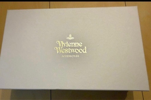 ヴィヴィアンウエストウッド　長財布
