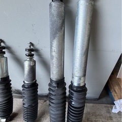 ハイエース　ショック　　　の画像