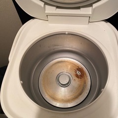 炊飯器の画像