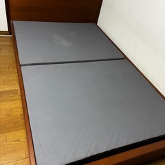 セミダブル　ベッドフレームの画像