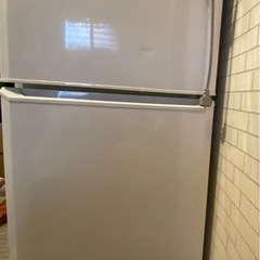 【決定】沢山のお問合せありがとうございました。0円です❗️電子レンジ.冷蔵庫.洗濯機まとめて貰って下さい❗️の画像