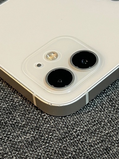 激安　iPhone 12 128GB ホワイト　SIMフリー