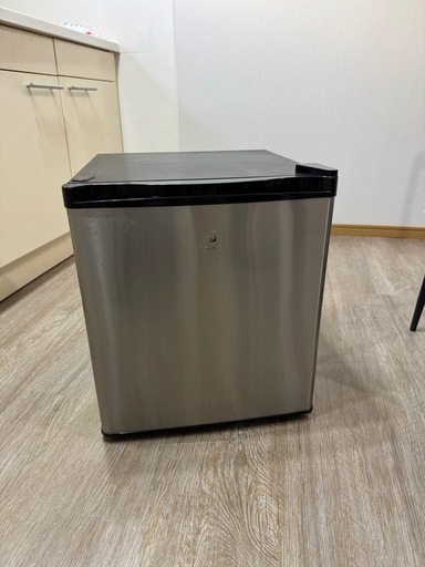 冷蔵庫 (相澤 耕平) 伊勢佐木長者町のキッチン家電《冷蔵庫》の中古