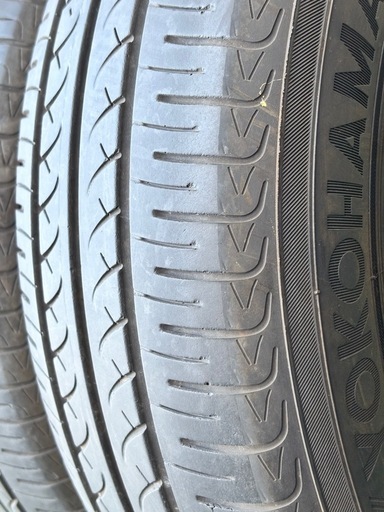 ヨコハマ BluEarth 185/70R14 タイヤ4本セット