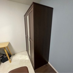 ワードローブ収納　大容量　姿見ミラー付き　こげ茶の画像
