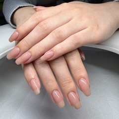 ワンカラー¥4.000でご案内中