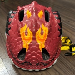 子供用ヘルメット 自転車 恐竜デザイン レッドの画像