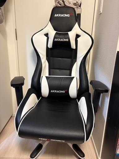 ゲーミングチェア・AKRACING