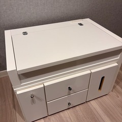 ホワイト ドレッサー 伸縮/コンセント付の画像