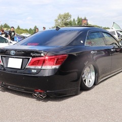 210クラウン ロイヤルサルーンG 最上級グレード 車検2年付きの画像