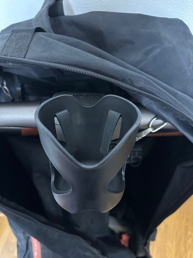  STOKKE ベビーカー｜付属品完備・高さ調節可能 ?