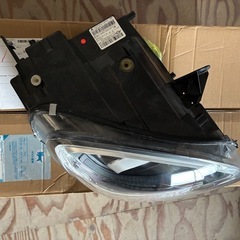 超美品　ミニクーパー クロスオーバー純正 右ヘッドライト　F60の画像