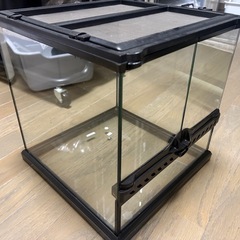 中古美品　グラステラリウム 3030 両開き　引き取り限定　配送不可　飼育ケージ 爬虫類 両生類の画像