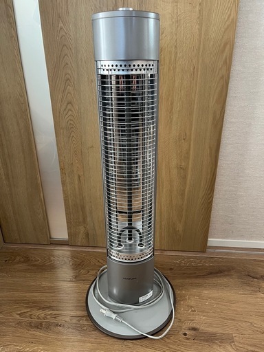 遠赤電気ストーブ2台ありますが1台の価格。 (BD) 西荻窪の季節、空調