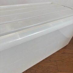 キャスター付きストッカーの画像