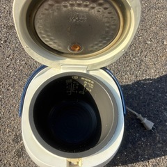 TOSHIBA炊飯器の画像
