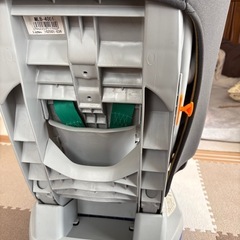 タカタ　ジュニアシートの画像