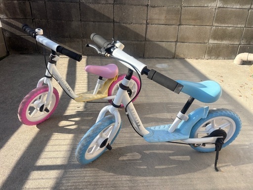 ☆新品未使用☆ 名古屋市天白区 直接引き取りのみ ストライダー 三輪車