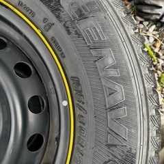 ハイエース　スタッドレスの画像