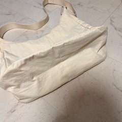 ショルダーバッグの画像