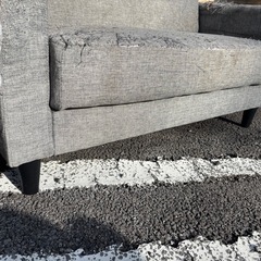 ソファー 脚付き グレーの画像