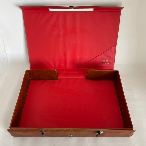 任天堂　麻雀牌セット（重量牌）　茶色ケース付き 任天堂の麻雀牌（中古含む）のまとめ。役満シリーズ鳳凰までを一覧化し