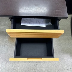 236 ワークデスクの画像