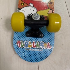 新品未使用★クレヨンしんちゃんスケートボードの画像
